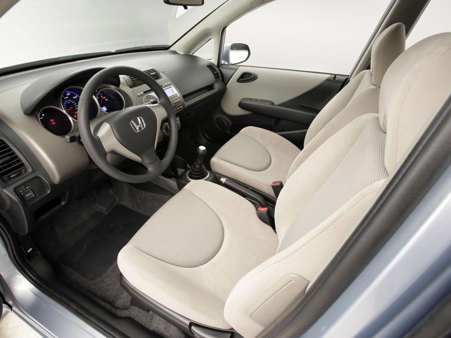  Honda Fit 2006 года  (US) (фото 5 из 19)